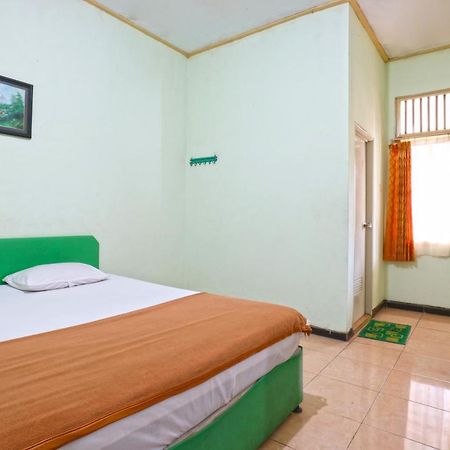 Hotel Camelia Маланг Екстериор снимка